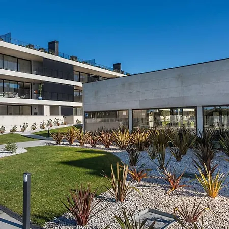 Guestready - Beachfront Retreat With Pools