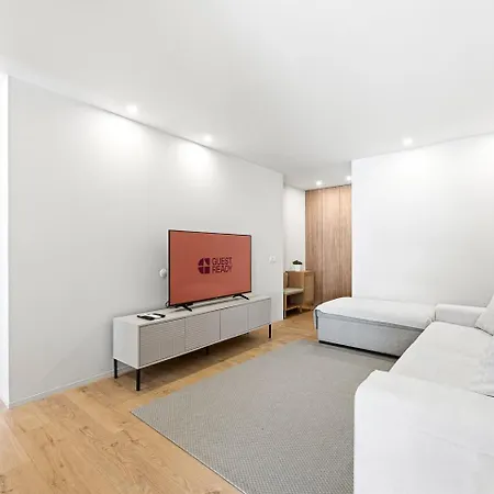 Apartmán Guestready - Beachfront Retreat With Pools *